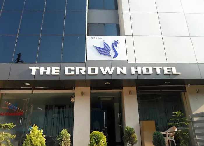 The Crown Hotel