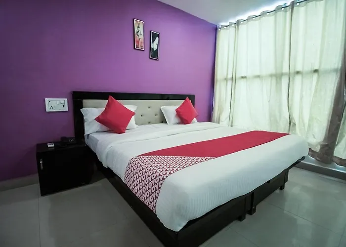 Oyo 11966 Grand Euro Park Hotel