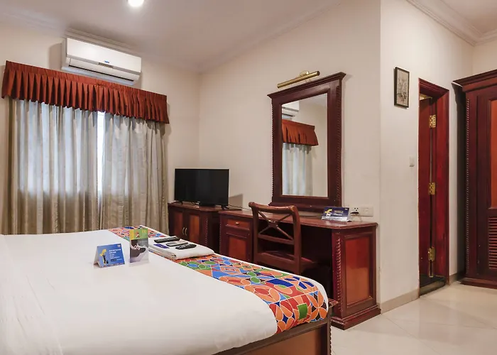 Fabhotel Raj International