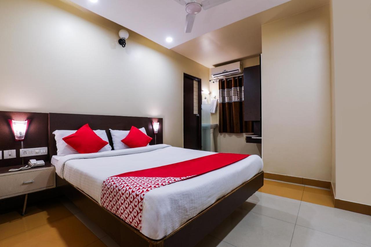 Hotel New Sree Krishna Residency Hotel 3*