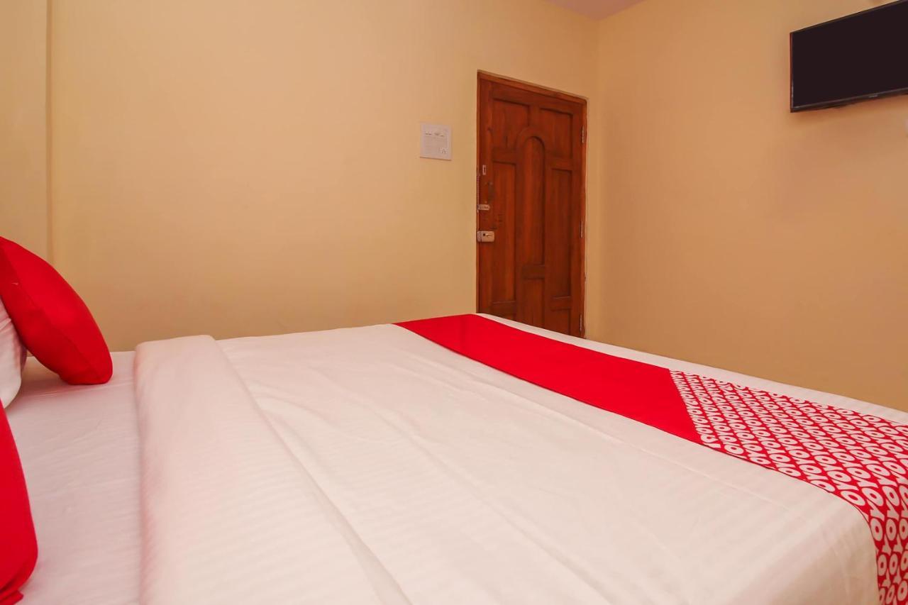 Hotel Oyo 7343 Al Shareef Palace Hyderabad