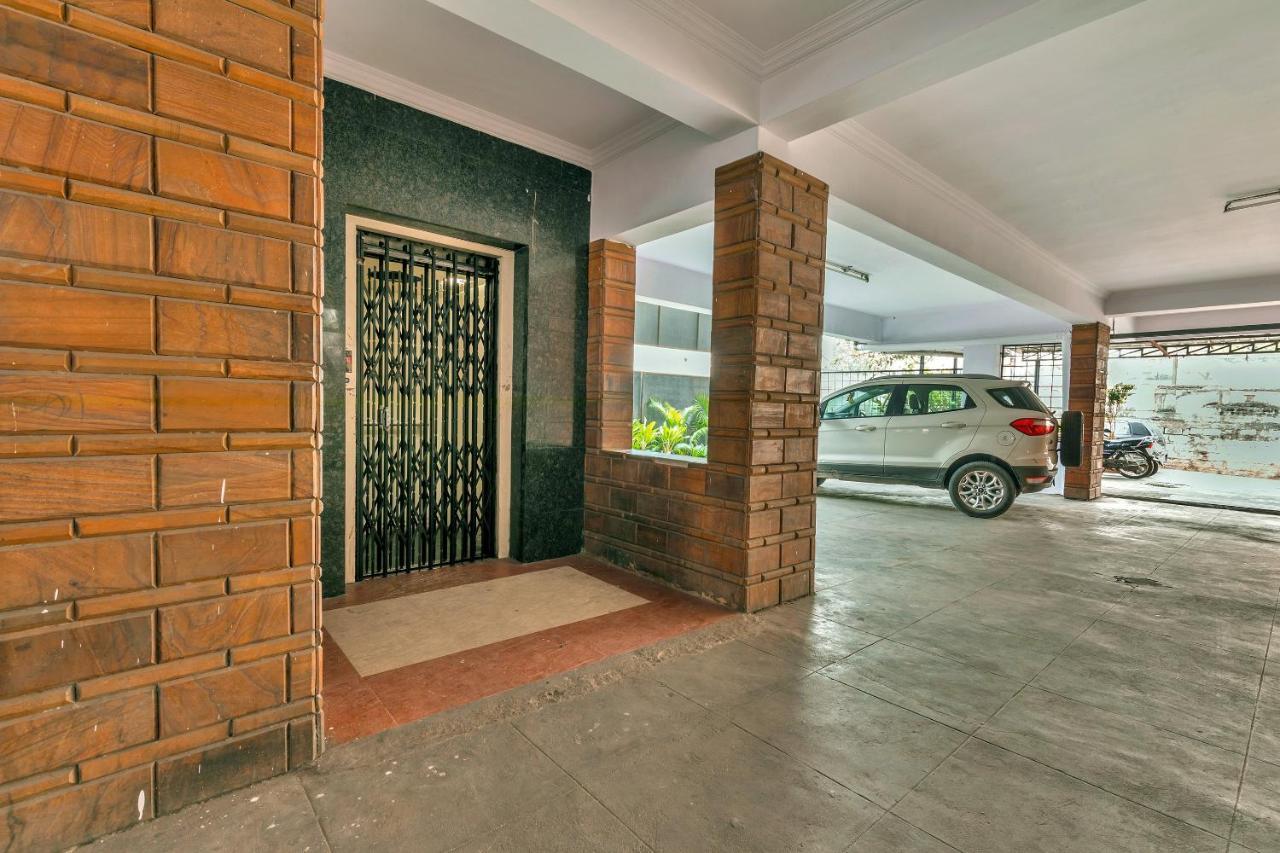 Oyo 11428 Krishna's Residency Hotel