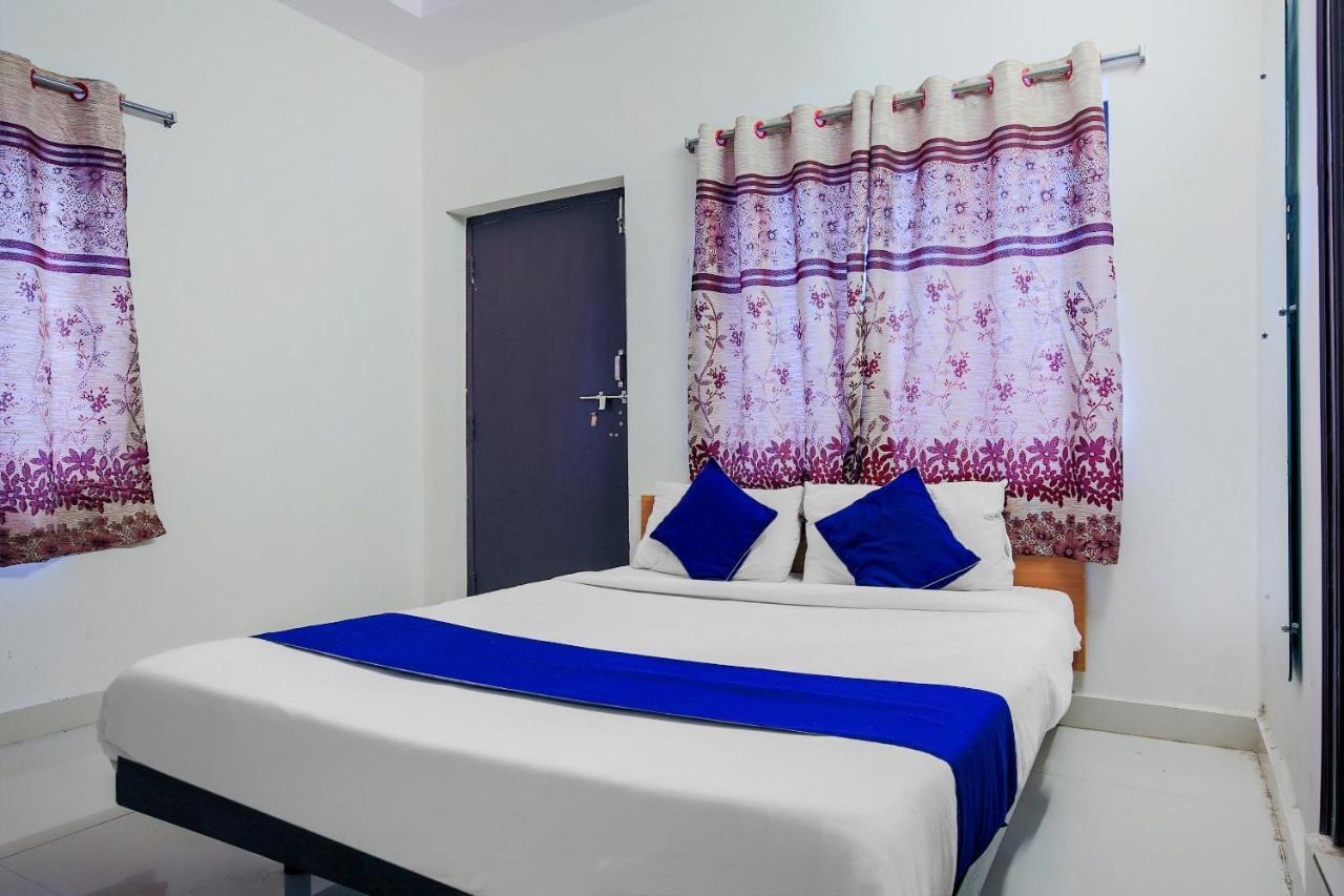 Oyo Silverkey 74581 Nallagandla Hotel Hyderabad
