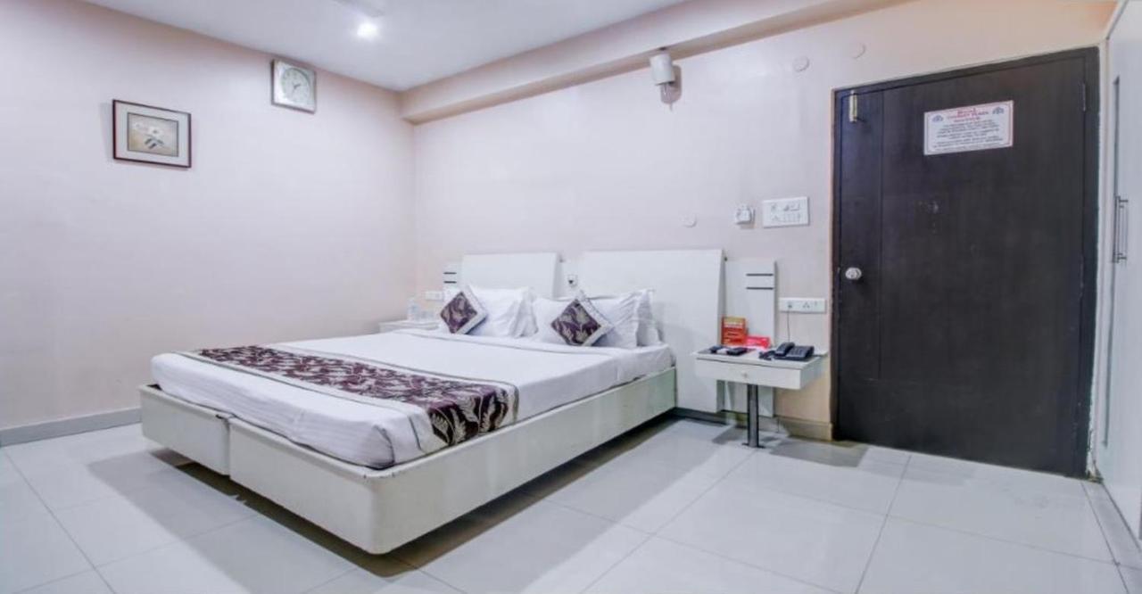 Fabexpress Tourist Plaza Hyderabad