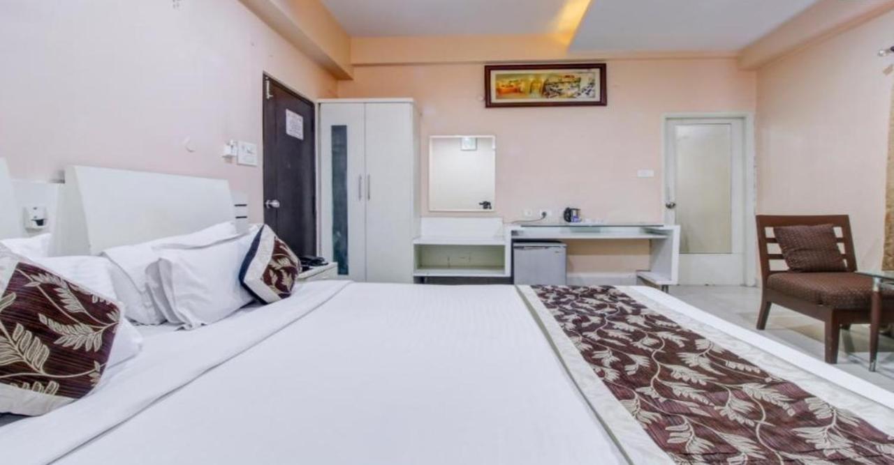 Fabexpress Tourist Plaza Hyderabad