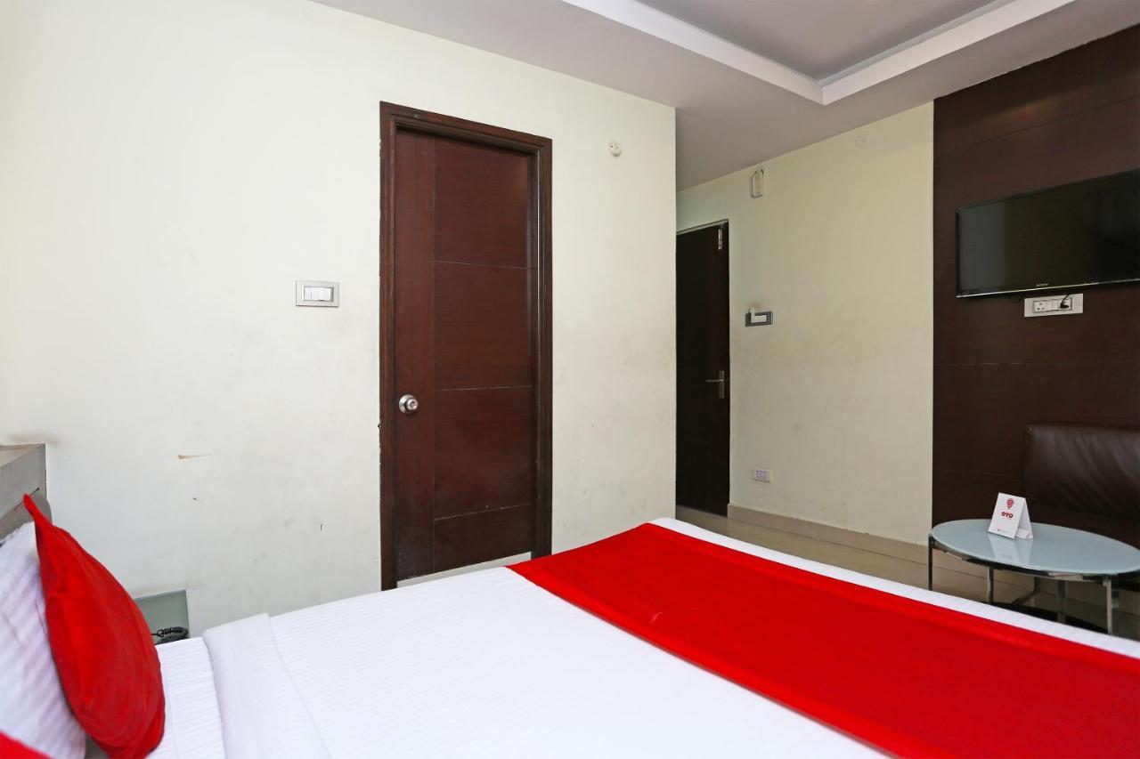 Hotel Oyo 1421 Nirmal Excellency