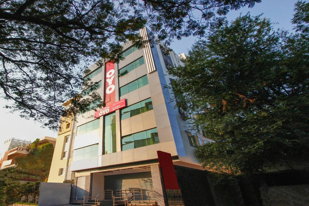 Oyo Flagship Goldhorn Mehdipatnam Near Snt Ann's College Hotel 3*