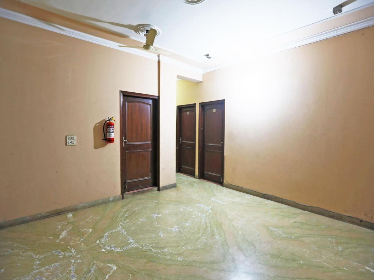 Oyo 73851 Comfort Lakdikapul 3*