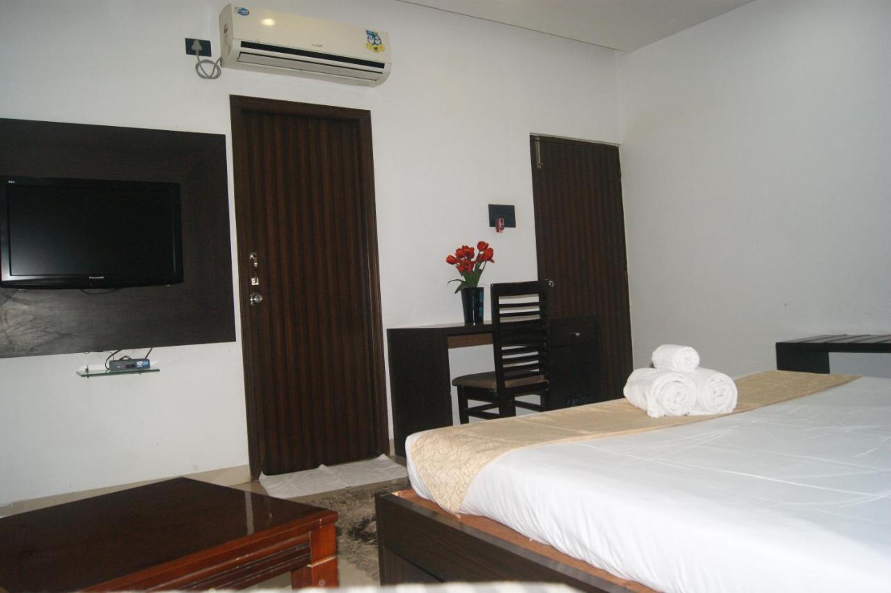 Bed & Breakfast Hill View Jubilee Hills Hyderabad