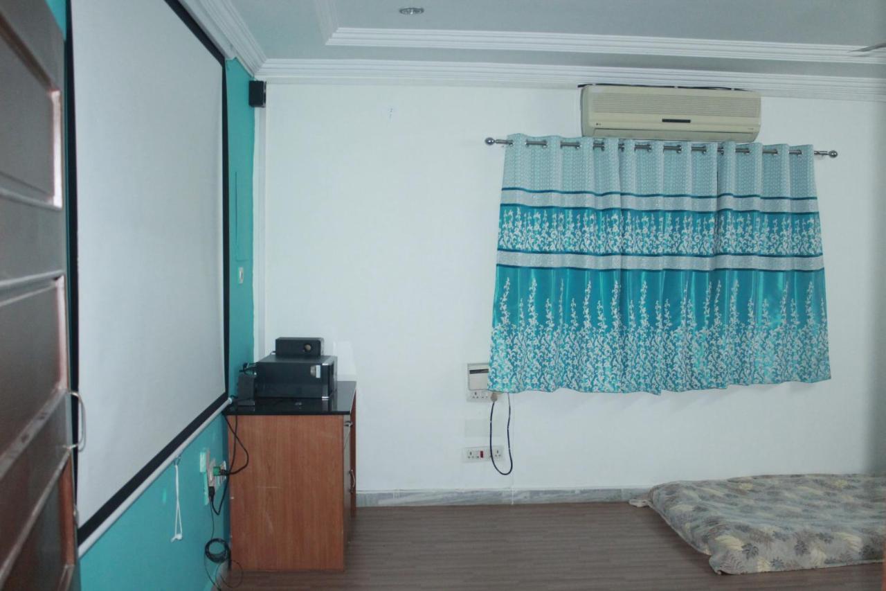 Destination Homes - A Perfect Family Stay, Ameerpet Holiday home