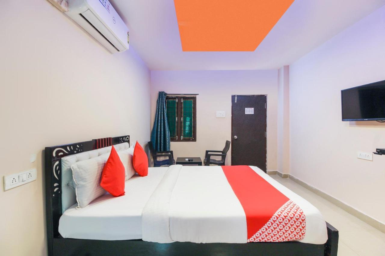 Oyo 47332 Hotel Rest Inn 3* Hyderabad
