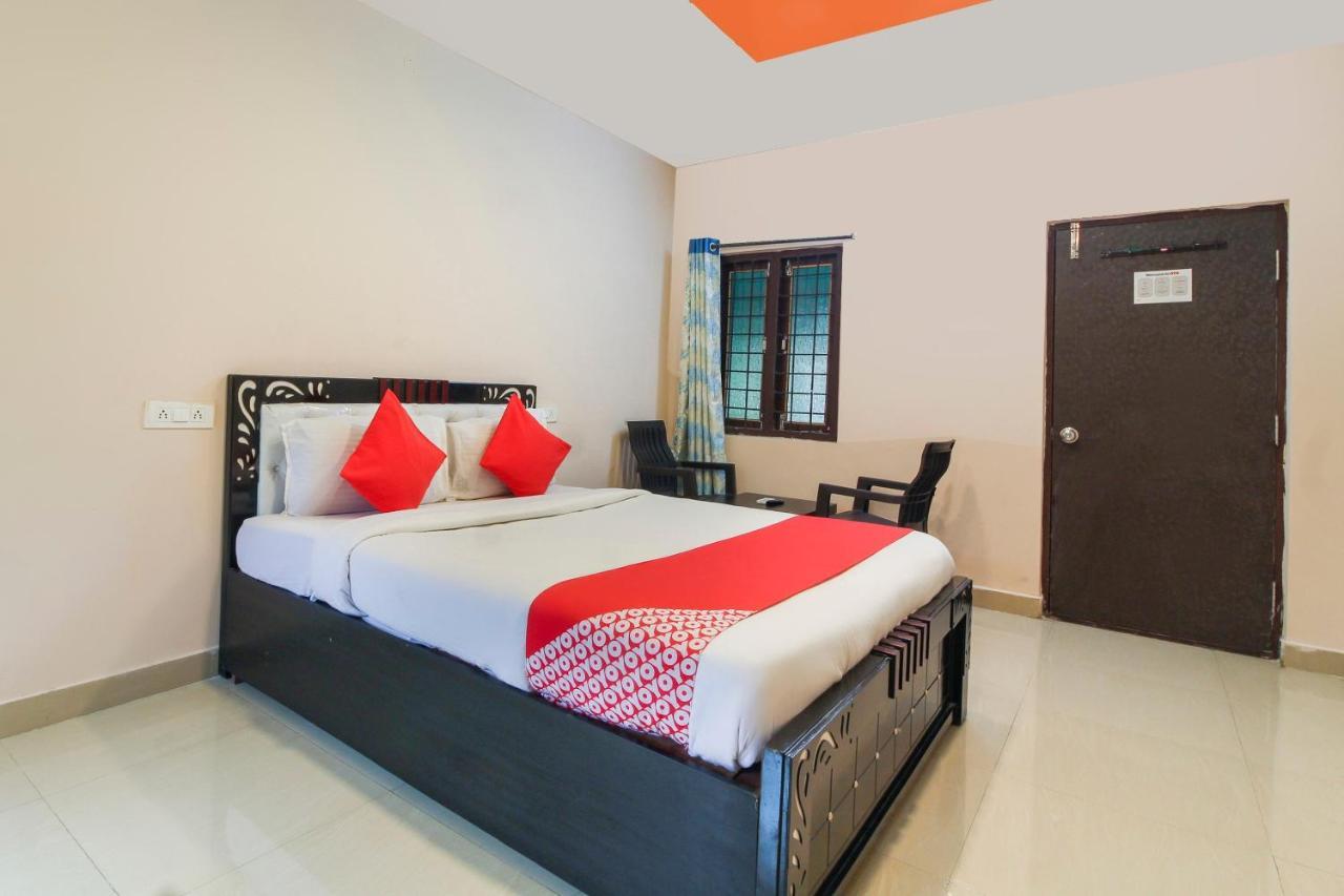 Hotel Oyo 47332 Hotel Rest Inn