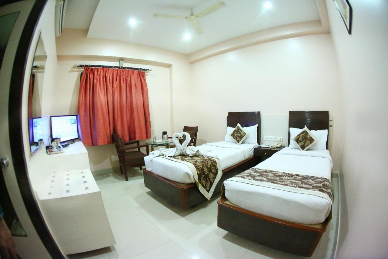 Fabexpress Tourist Plaza Hotel Hyderabad