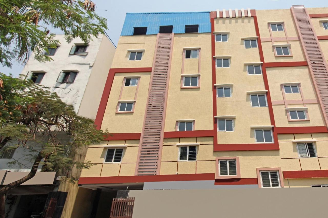 Hotel Oyo 29928 Sai Manikanta Residency