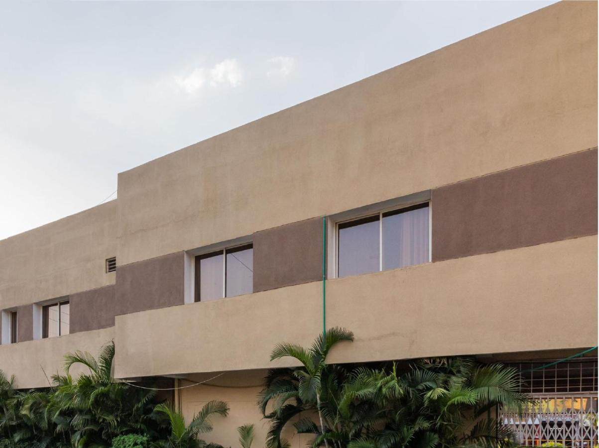Hotel Oyo 11428 Krishna's Residency 3*