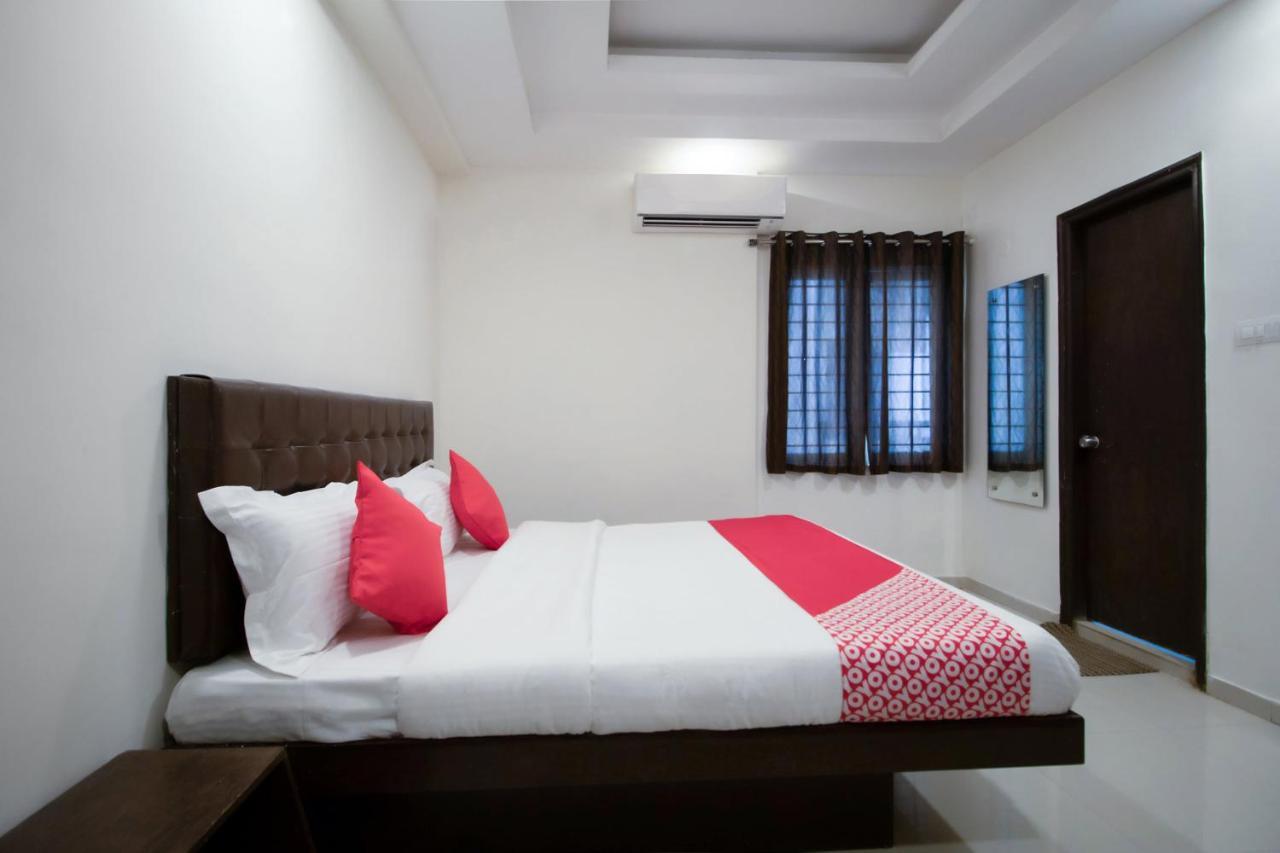 Capital O 13671 Qualia 3* Hyderabad