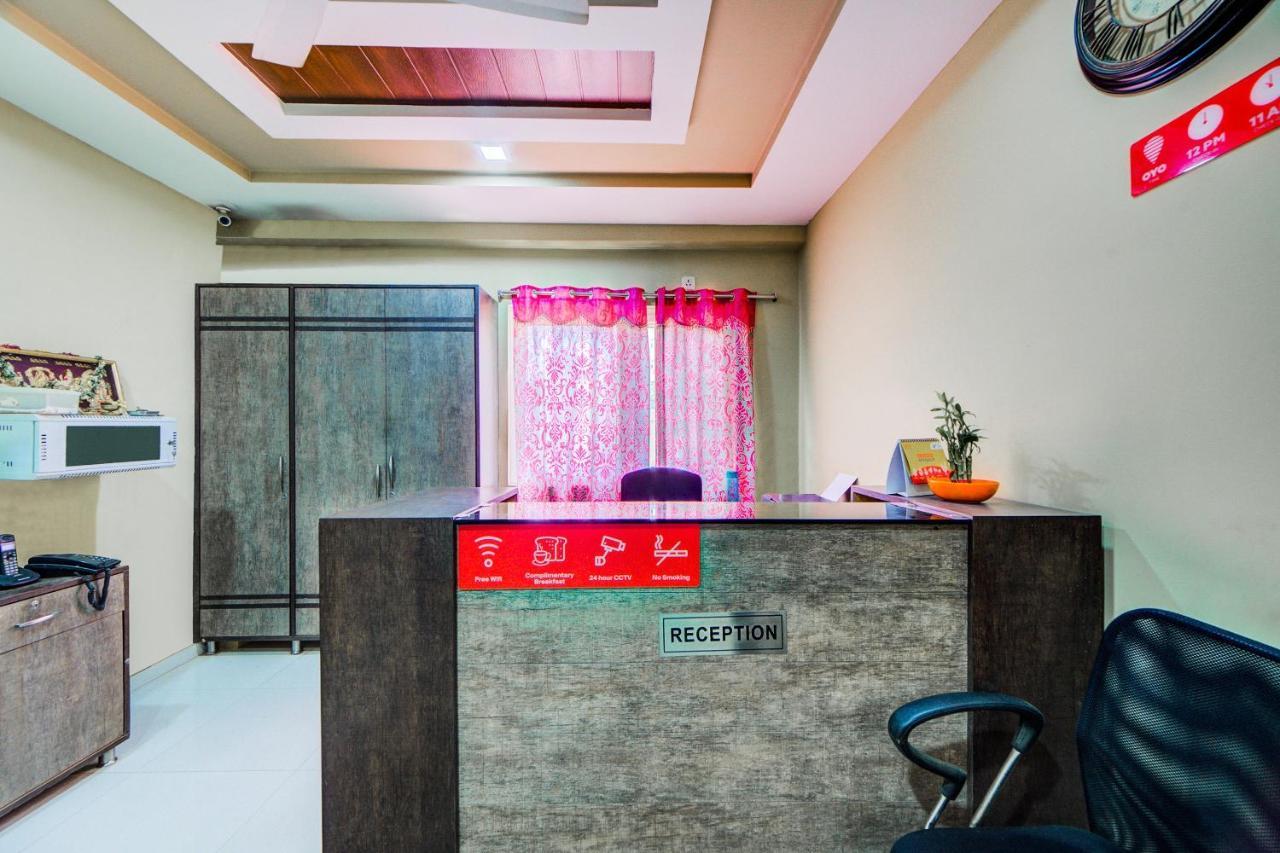 Capital O 13671 Qualia Hotel 3*