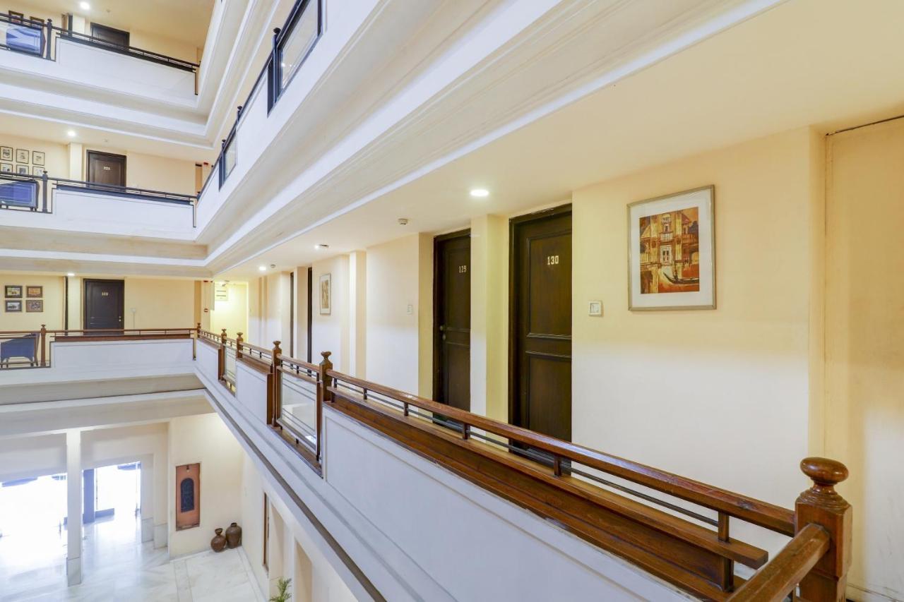 Oyo 79040 Sai Prakash Hotel
