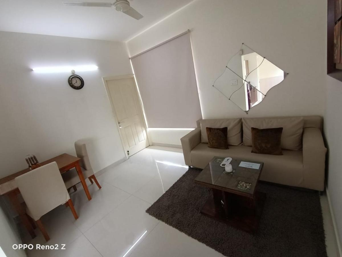Apartment Bluo 1br Hitech - Balcony, Gym, Terrace Garden Hyderabad