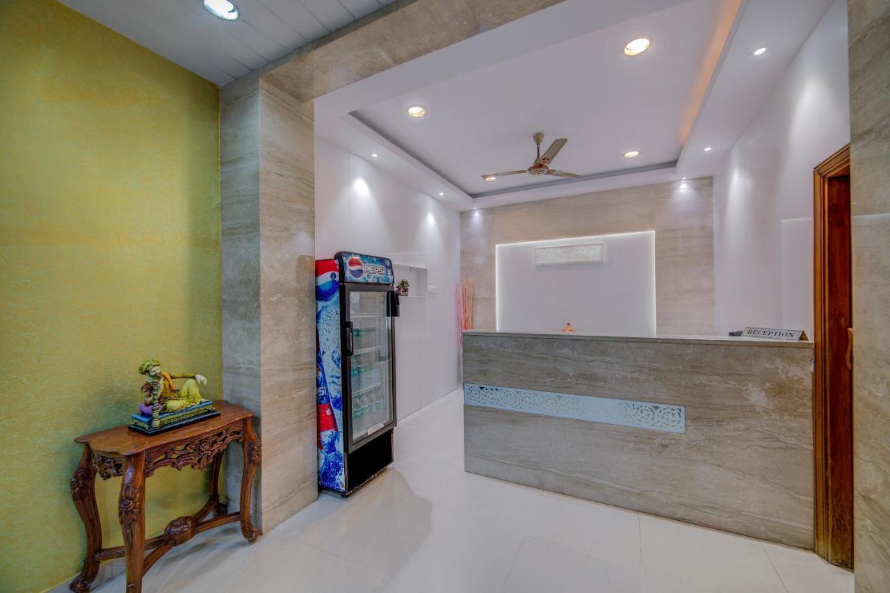 Hotel Oyo 18431 Celestee Grand Hyderabad