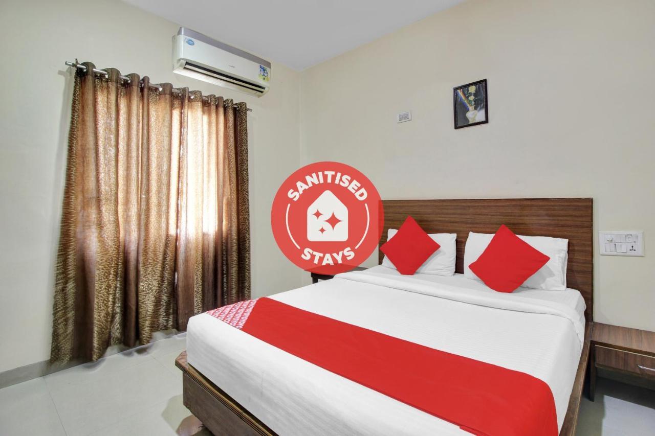 Oyo 81907 Fortune Residency Hyderabad