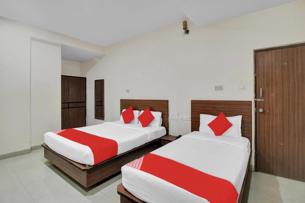 Oyo 81907 Fortune Residency 3* Hyderabad