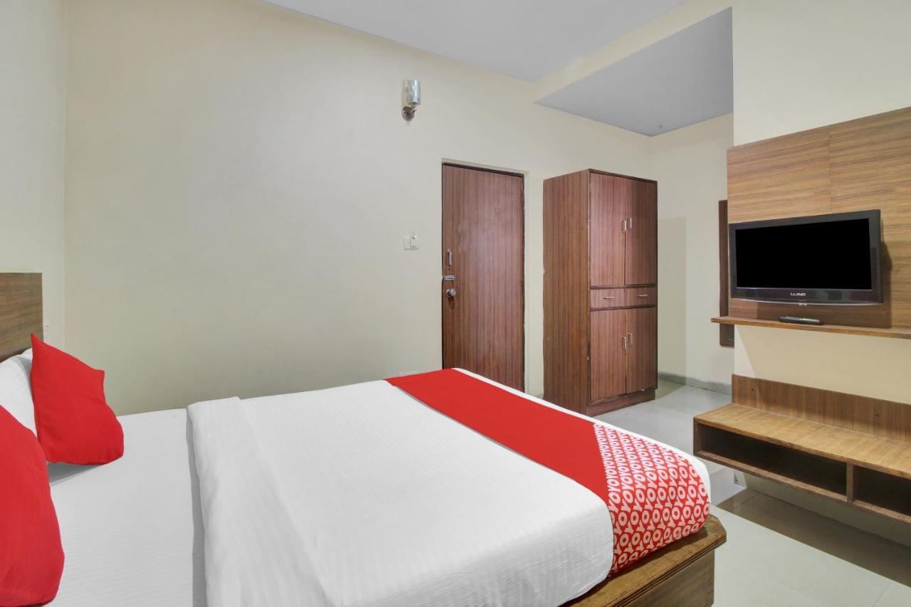 Oyo 81907 Fortune Residency