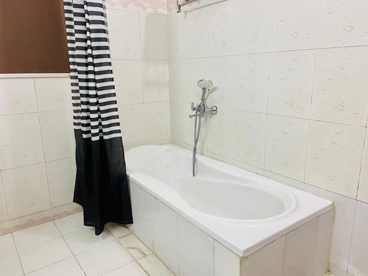 Olive Service - Jubilee Hills Apartment