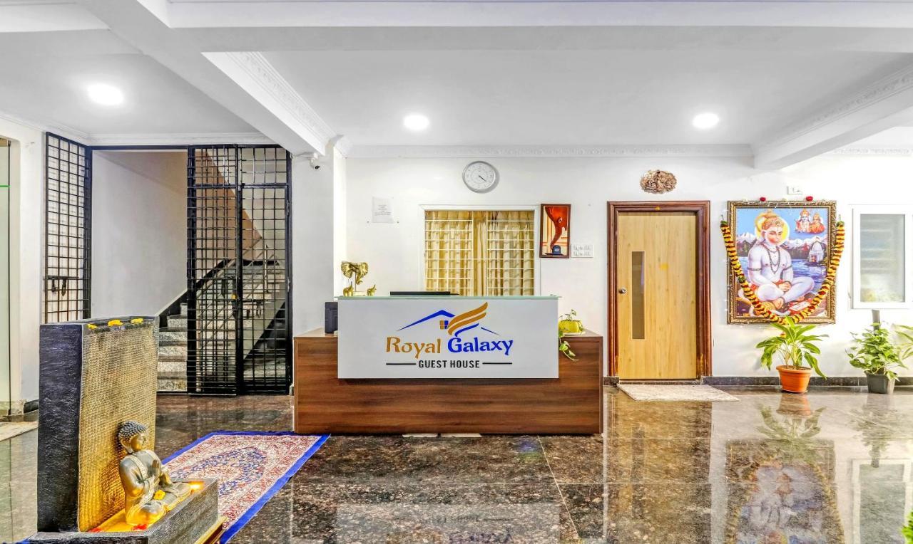 Itsy By Treebo - Royal Galaxy Kukatpally Hotel 3*