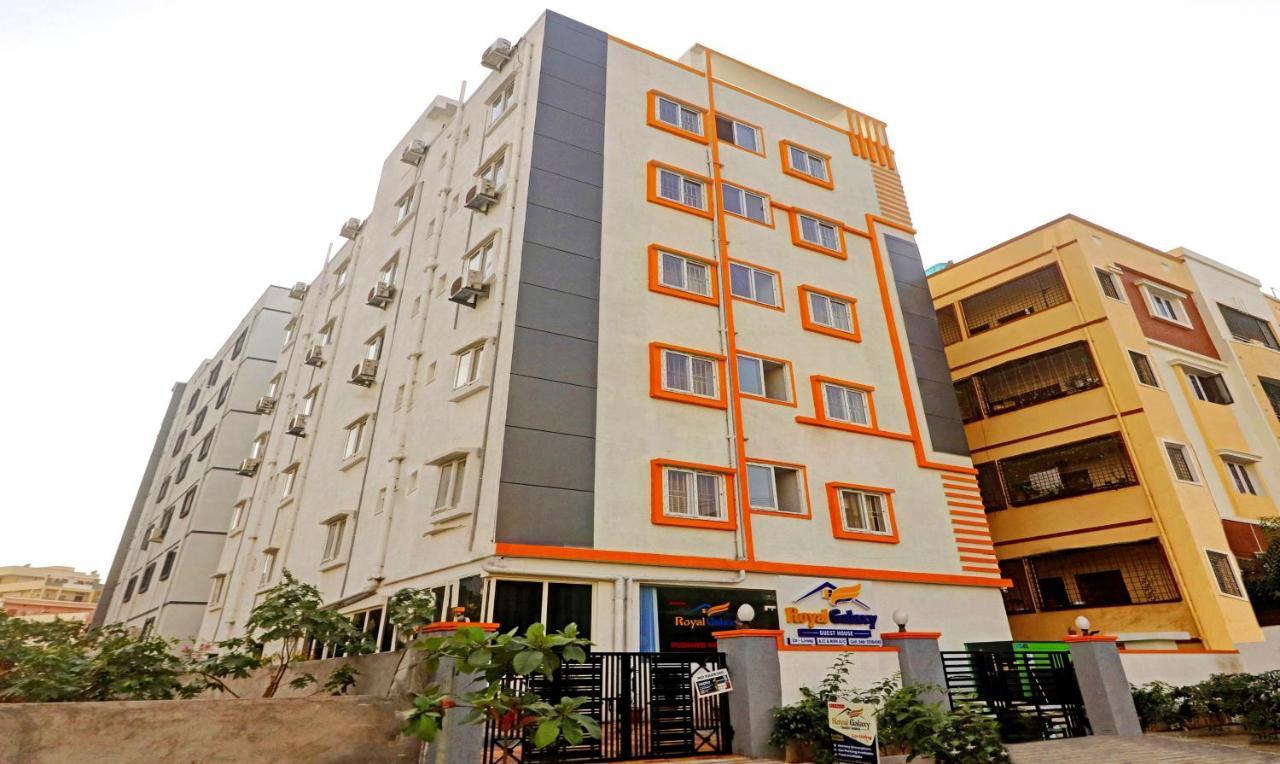 Itsy By Treebo - Royal Galaxy Kukatpally 3* Hyderabad