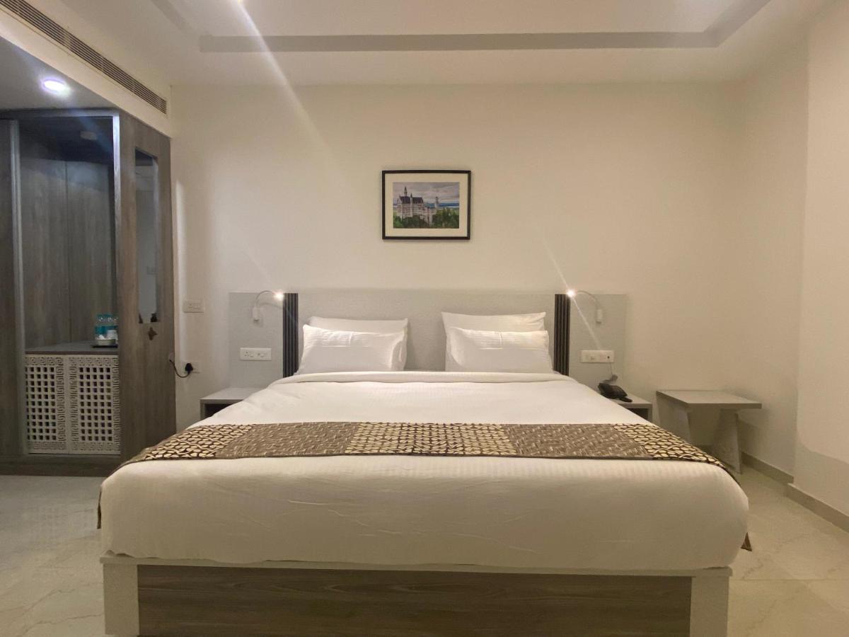 Dash - Affordable Luxury Hyderabad