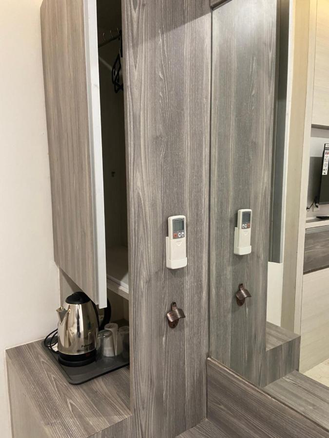 Dash - Affordable Luxury