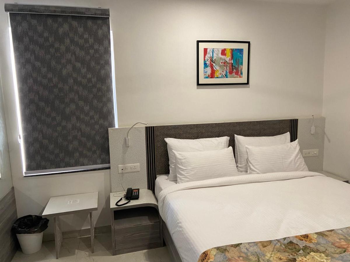 Dash - Affordable Luxury 3*