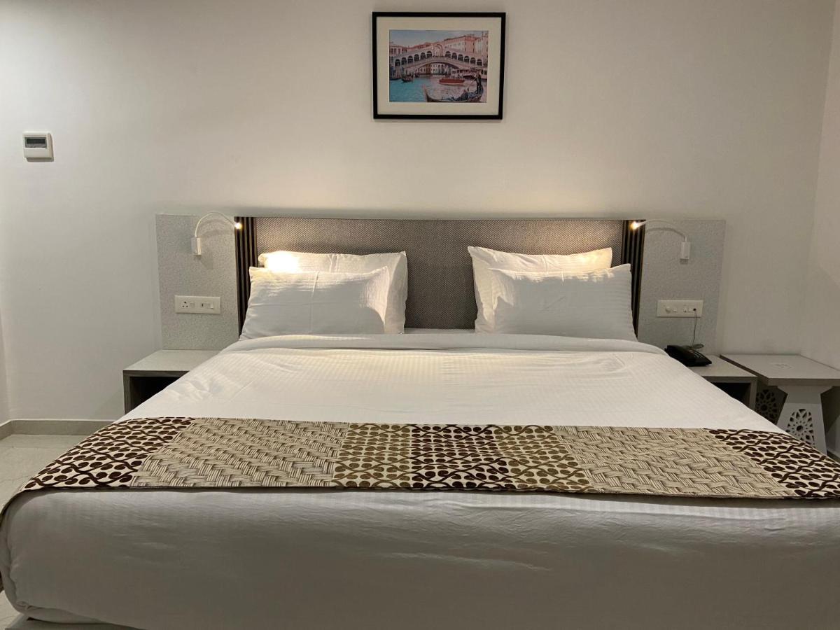 Hotel Dash - Affordable Luxury 3*