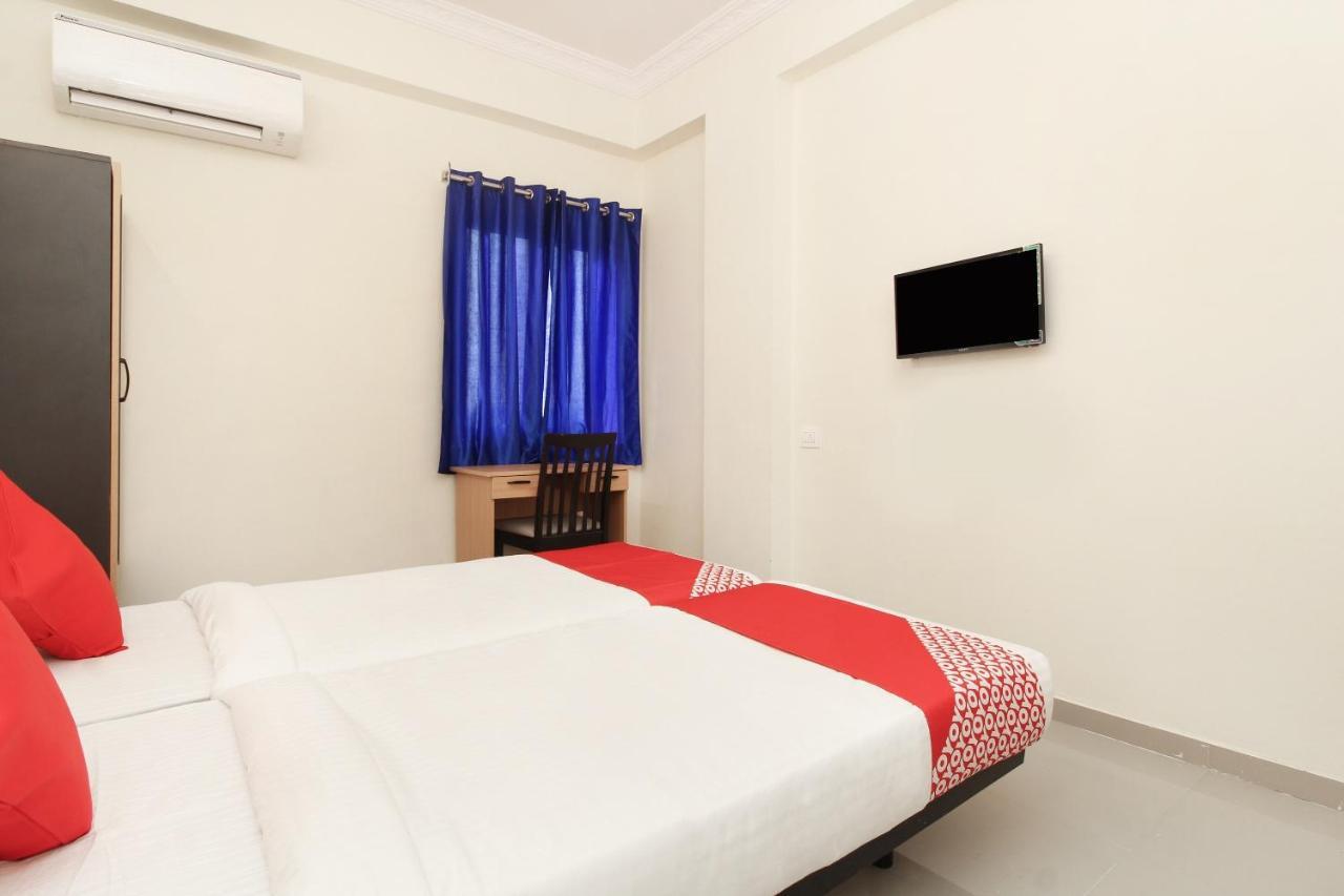 Oyo Flagship 23620 Vjr Heights Gachibowli Hotel Hyderabad