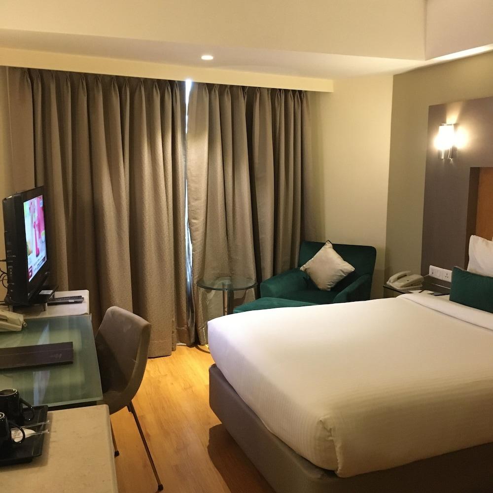 The Golkonda 4*