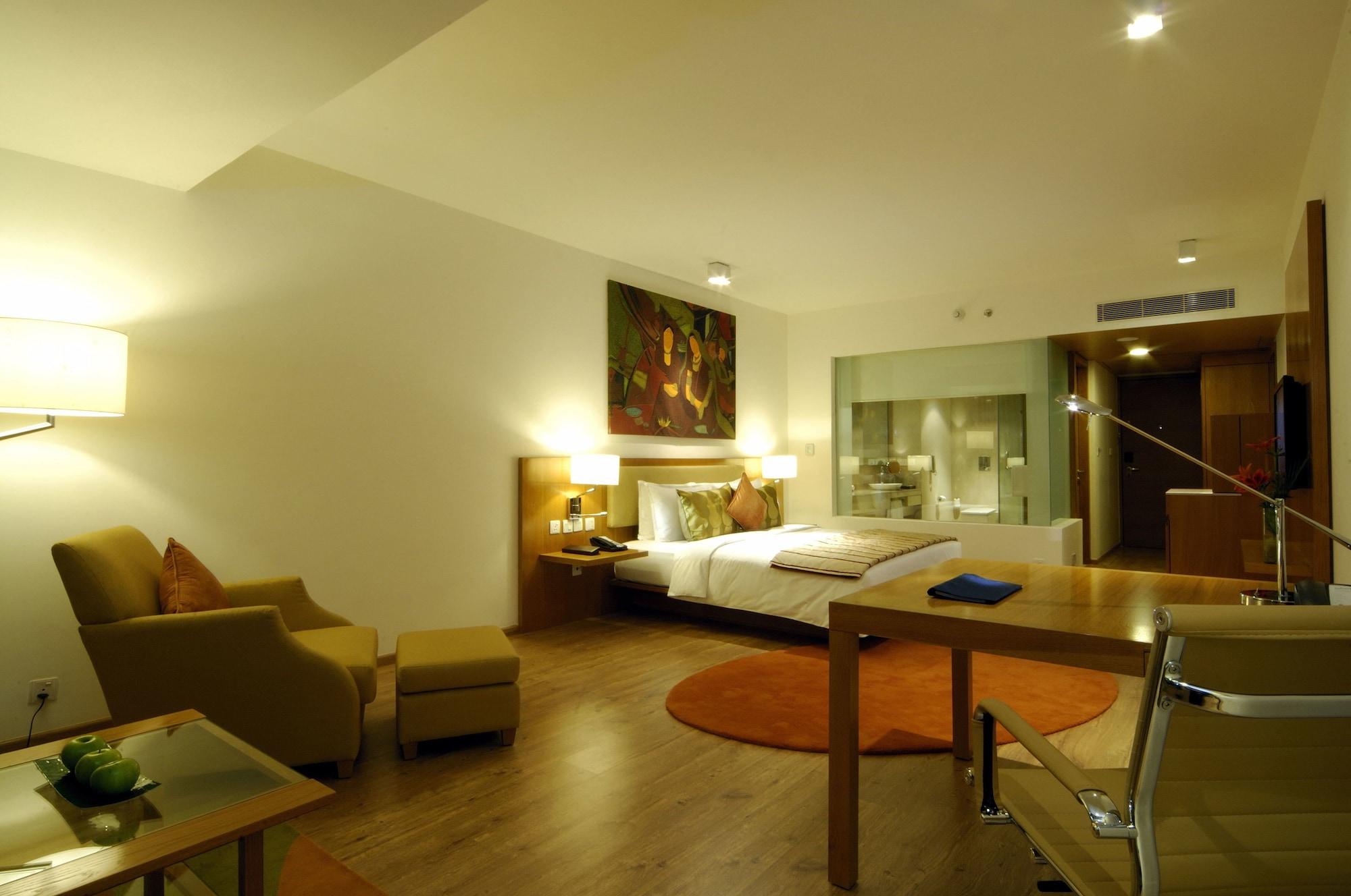 Radisson Blu Plaza Banjara Hills 5* Hyderabad