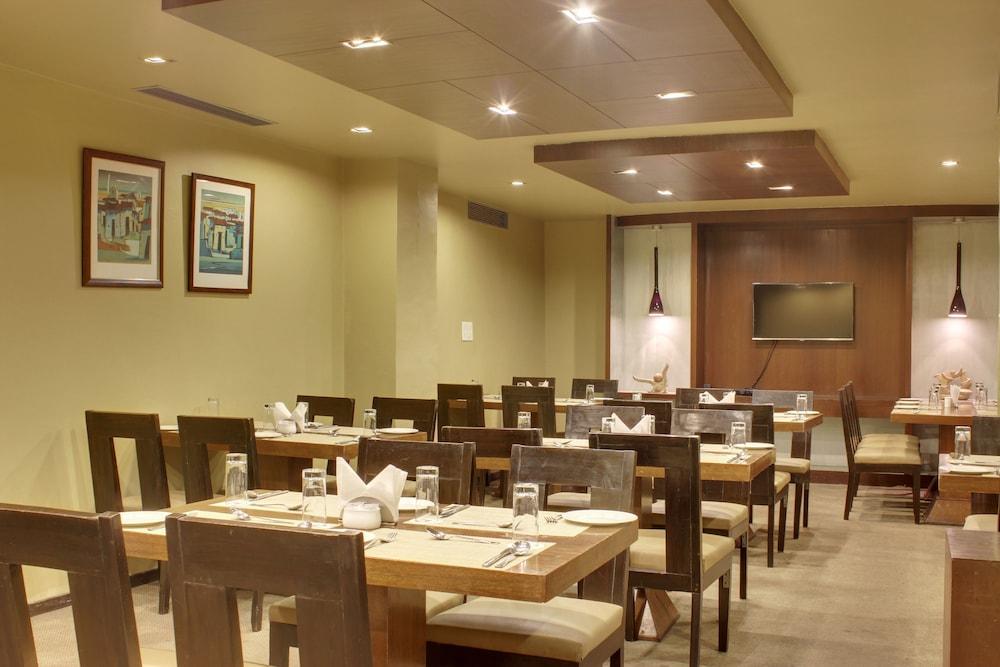Justa The Hotel 3*