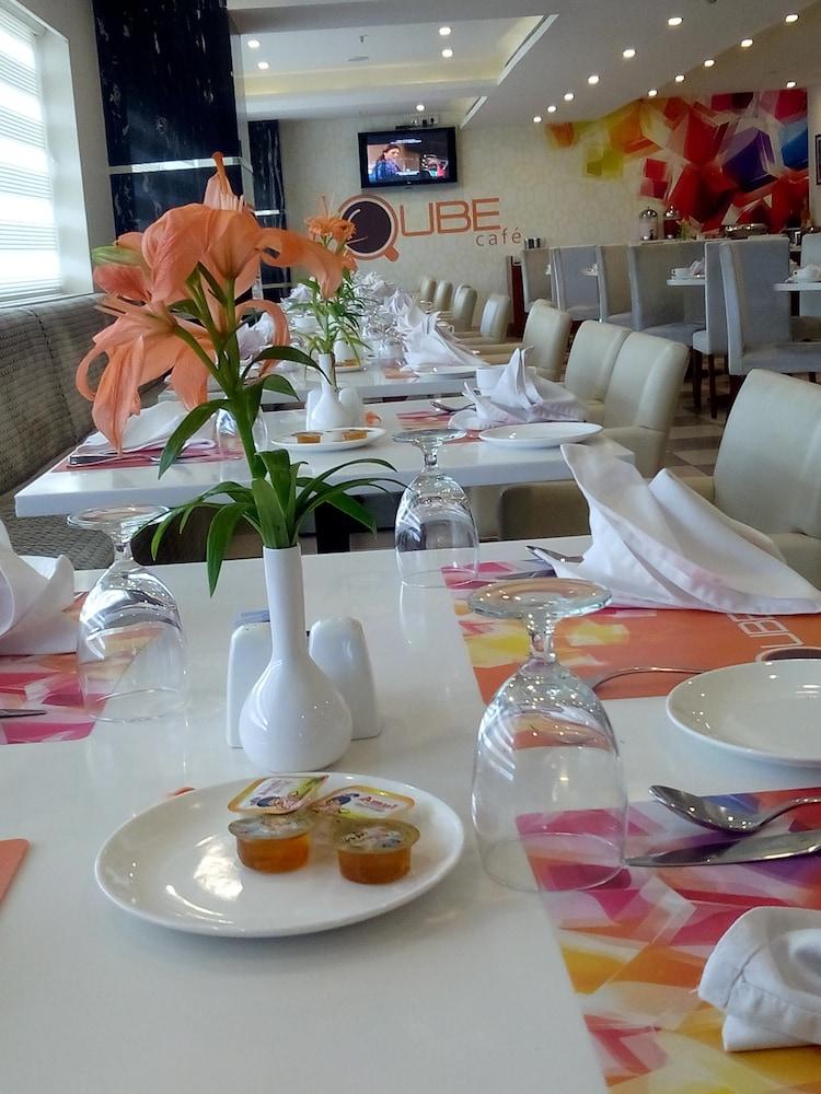The Altruist Business Hitech Hotel 4*