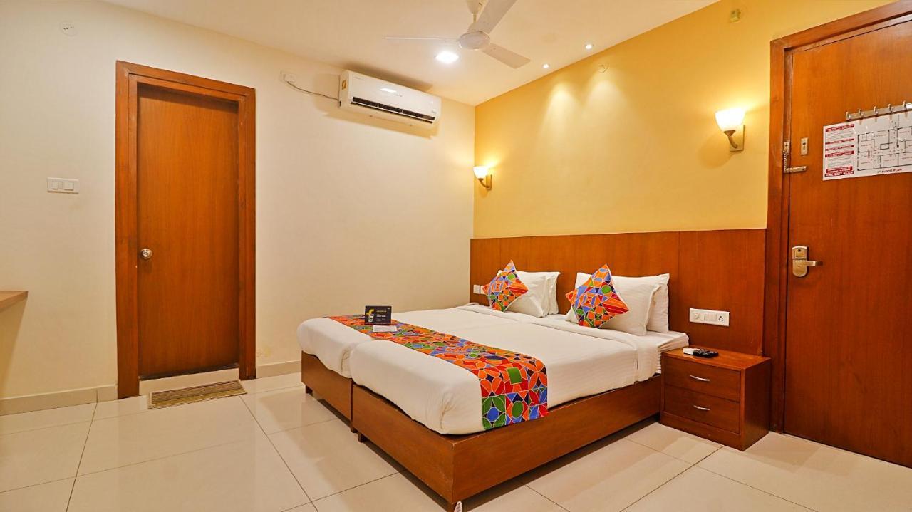 Fabhotel Westside Gachibowli 3*