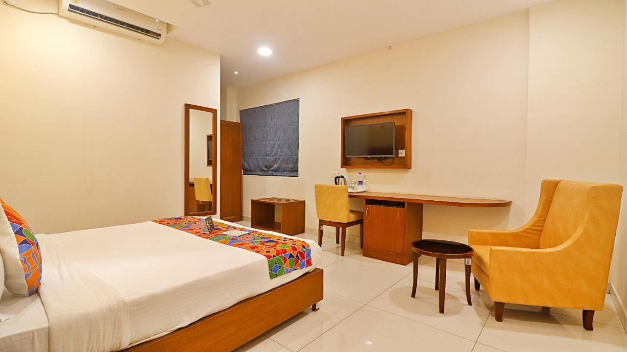 Hotel Fabhotel Westside Gachibowli Hyderabad