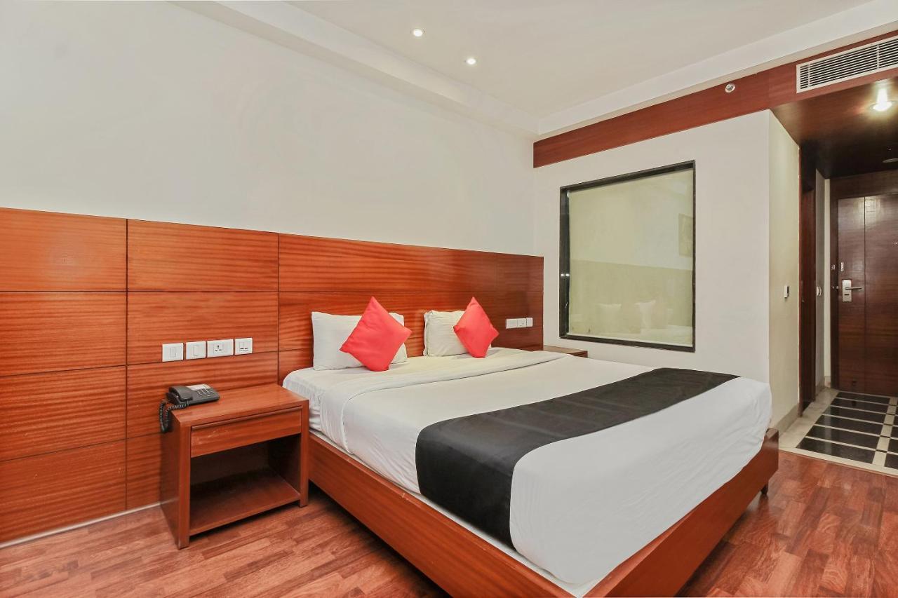 Capital O 35958 Lake View 3* Hyderabad