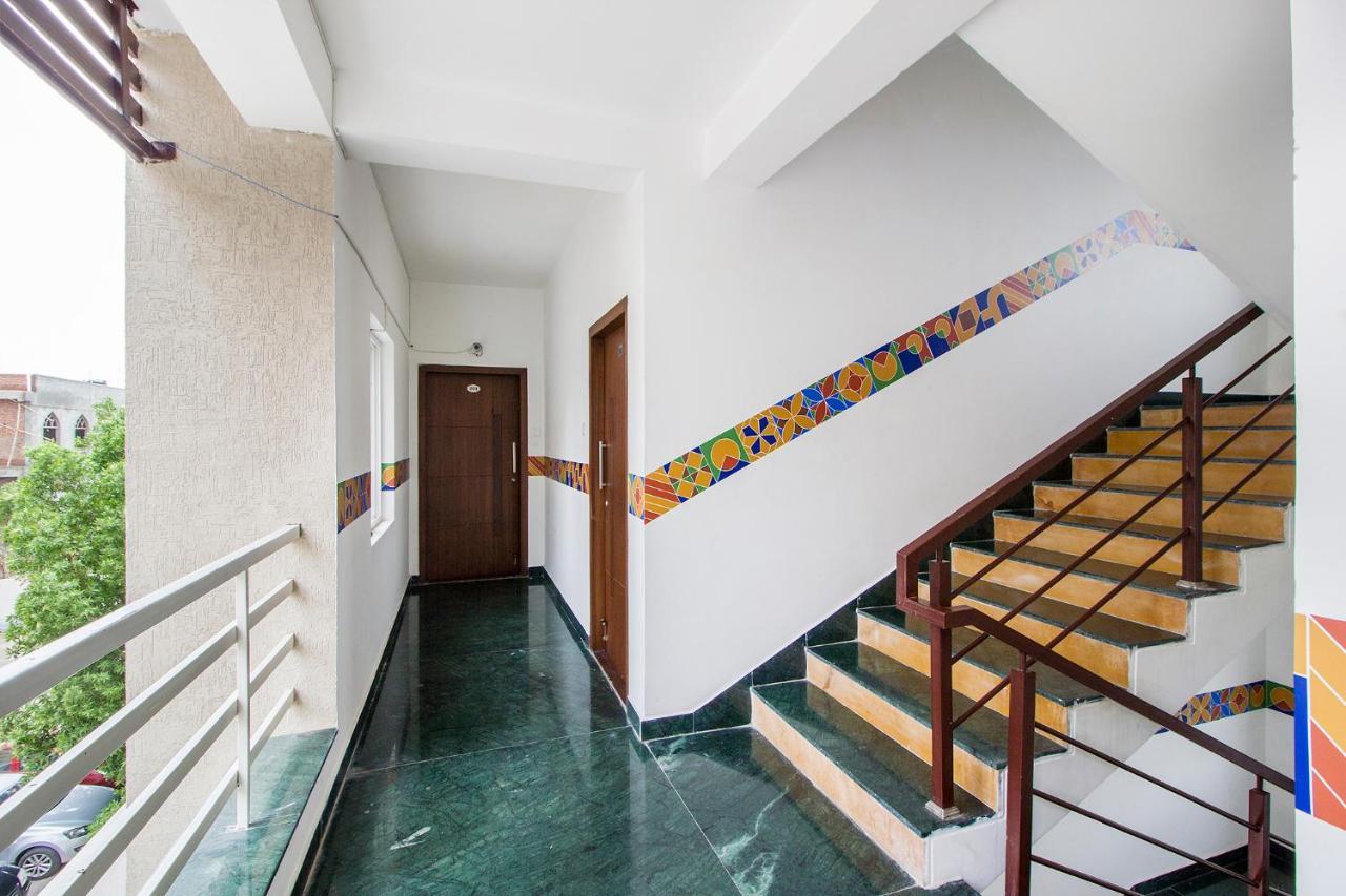 Fabhotel Limestone Suites - 750M From Yashoda Hospitals, Somajiguda 3*