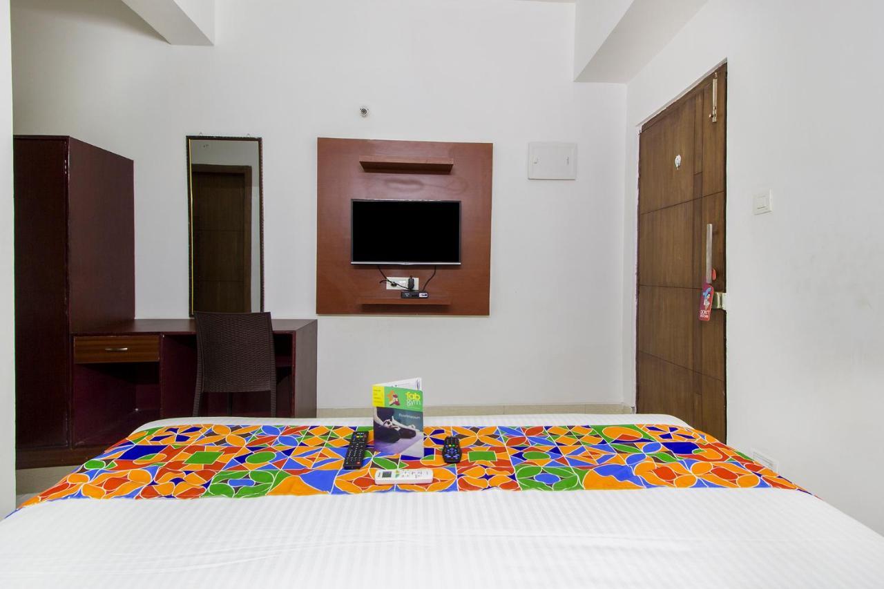 Hotel Fabhotel Limestone Suites - 750M From Yashoda Hospitals, Somajiguda 3*