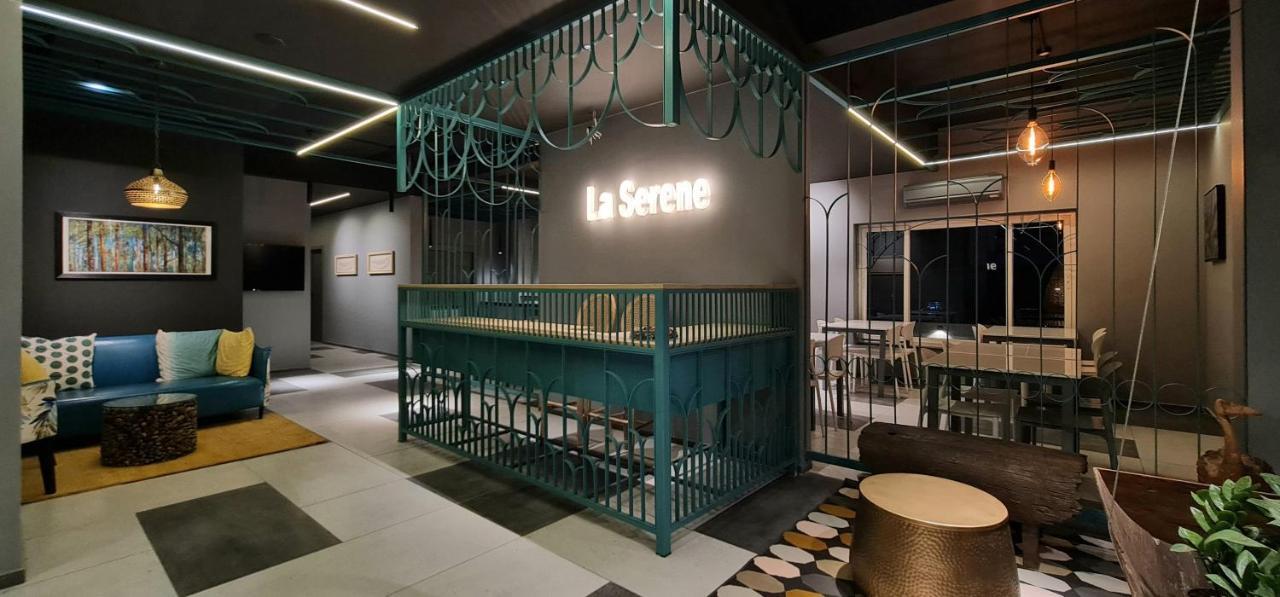 Hotel La Serene 3*