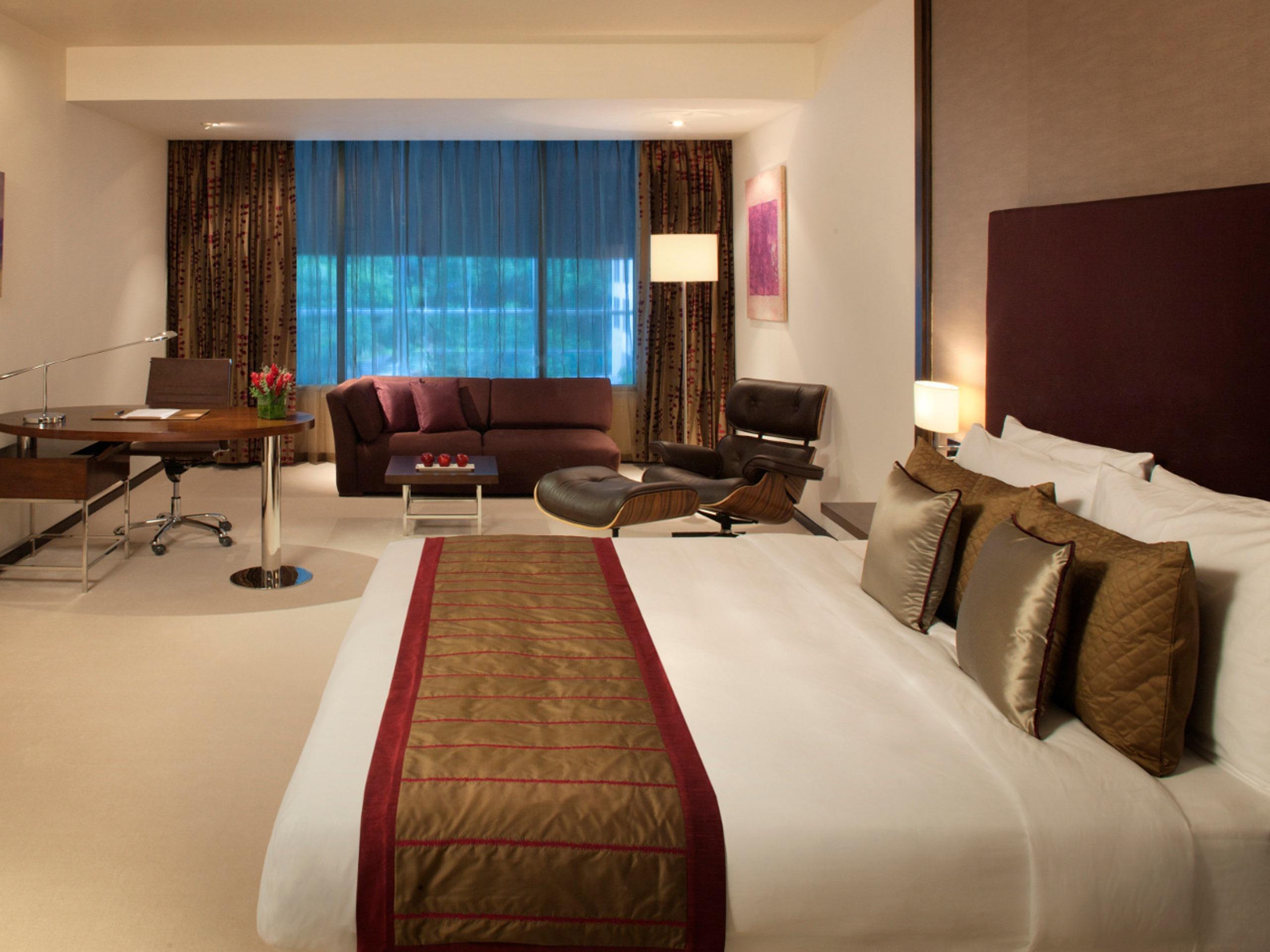 Radisson Blu Plaza Banjara Hills 5*