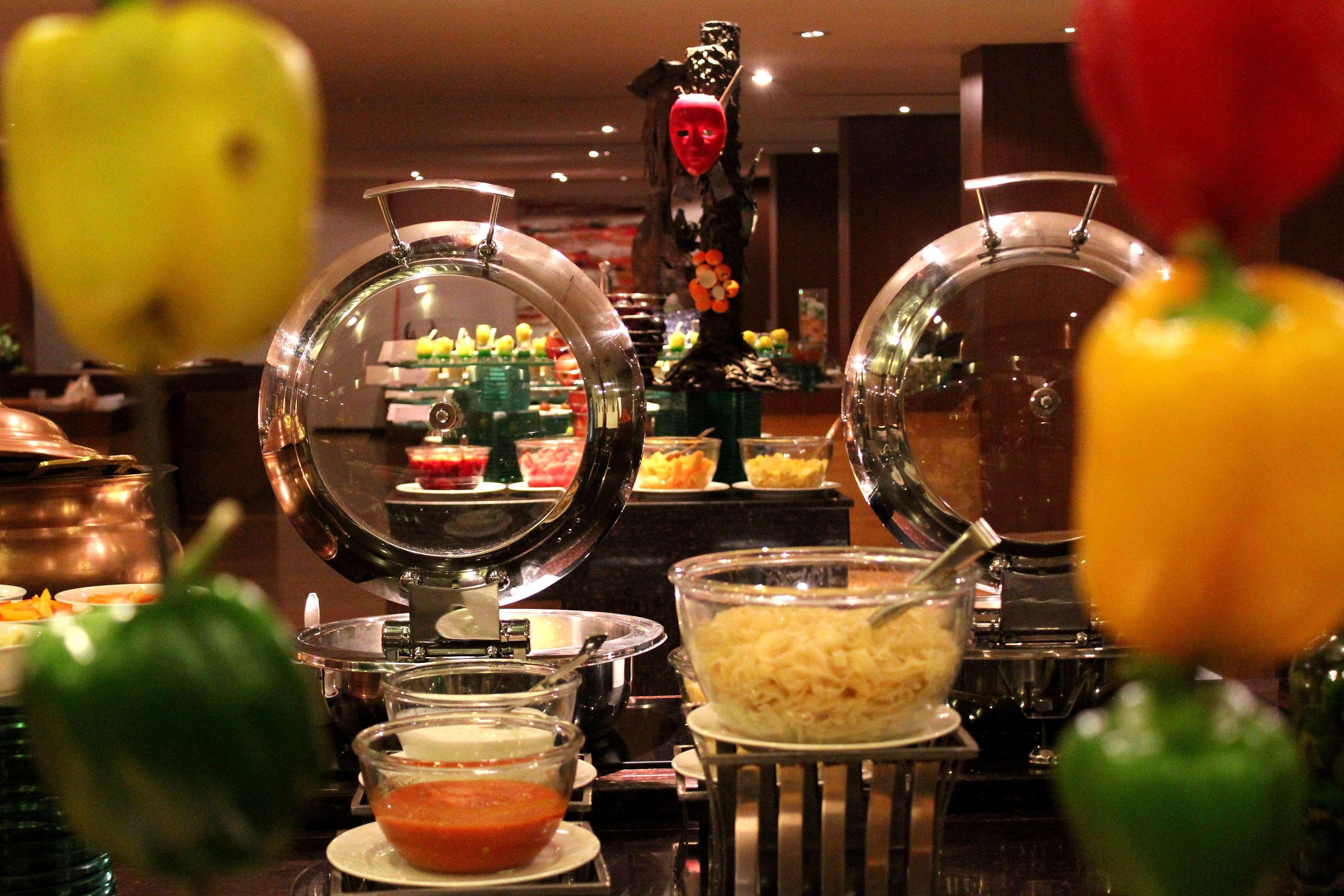 Hotel Radisson Blu Plaza Banjara Hills Hyderabad