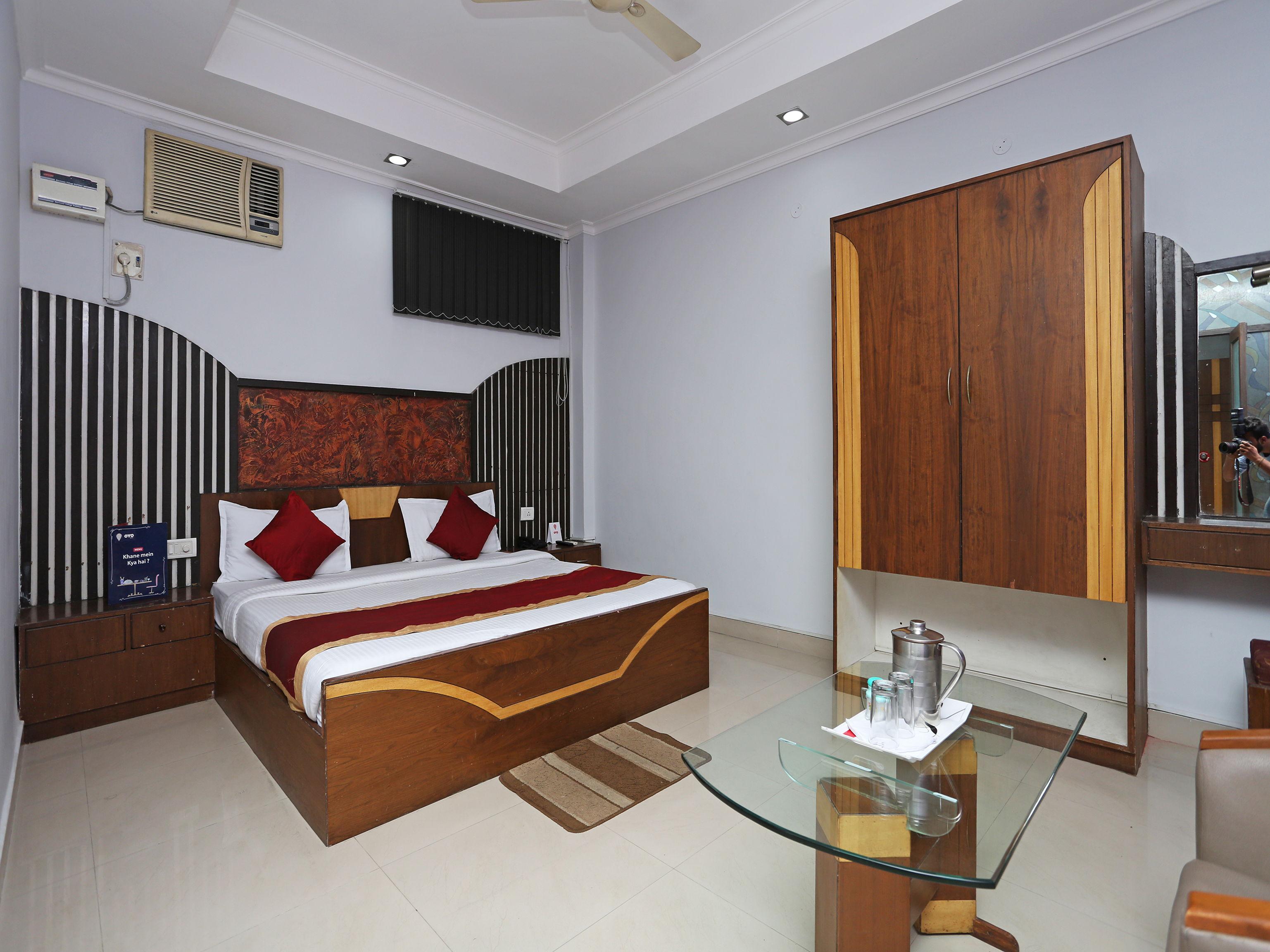 Flagship Balaji Residency Near Snow World Hotel 2*