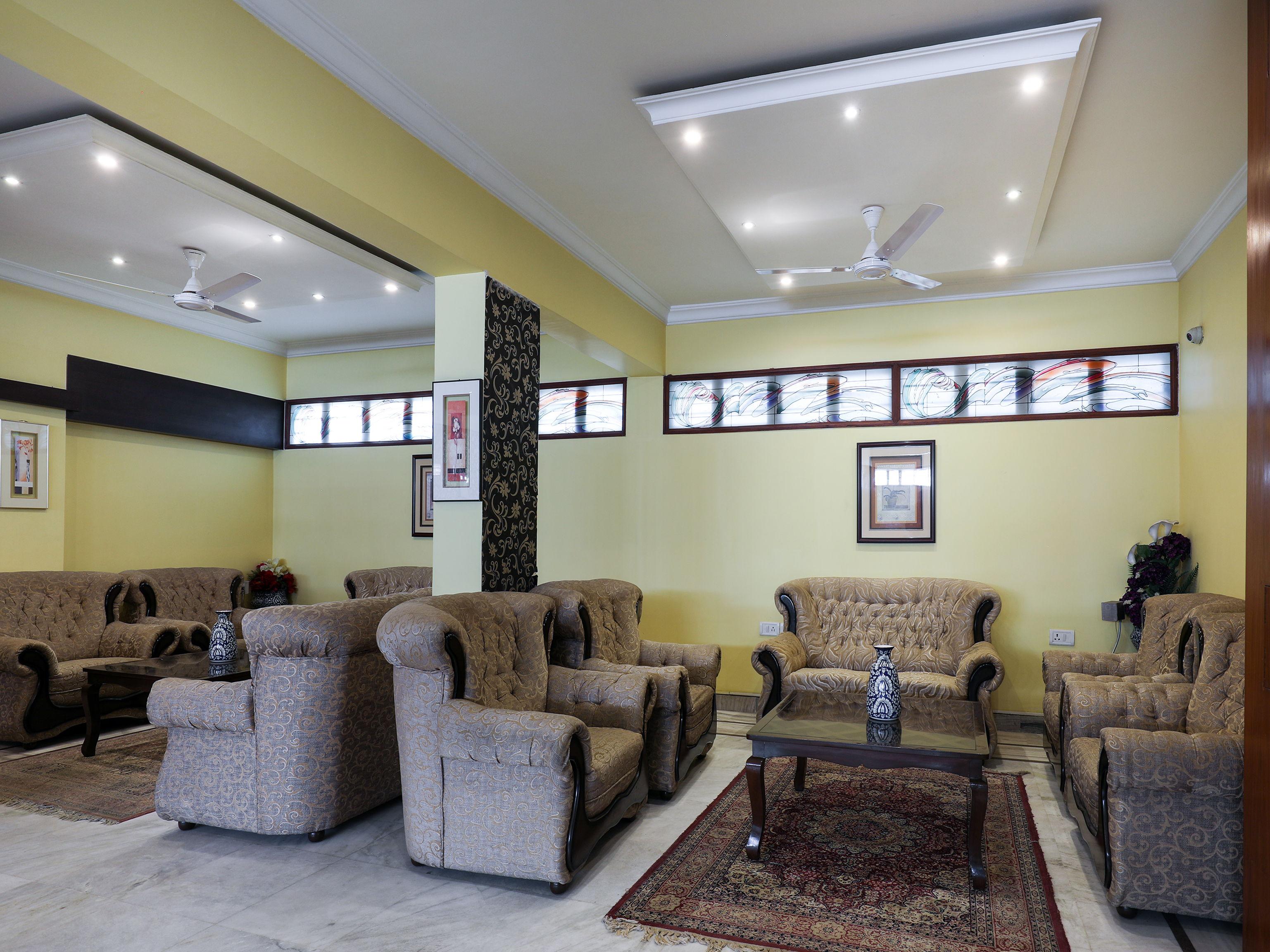 Hotel Oyo 15241 Gen X Banjara By 1589