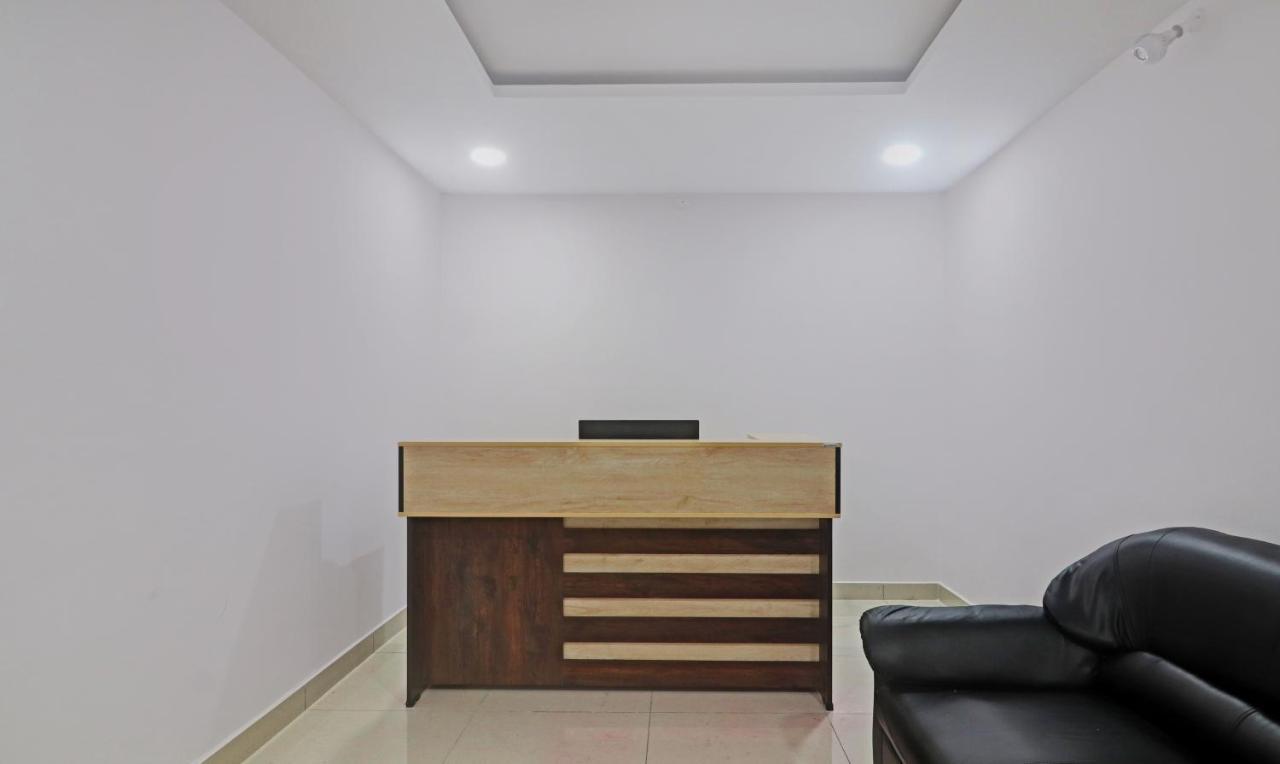 Super Collection O Kondapur Hyderabad Formerly Dunes Inn Kondapur (Telangana)